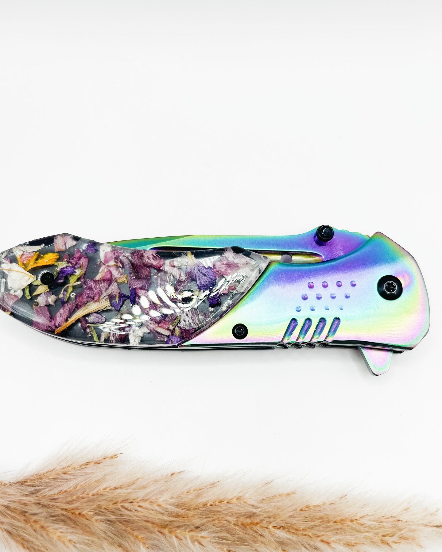 Large Pocket Knife