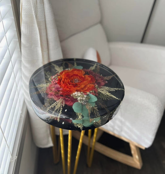 14in Circular Side Table